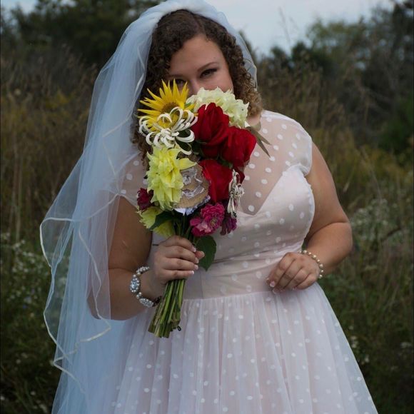 Meet your Posher, D'arcy - Picture 1 of 1